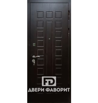 стальная дверь в квартиру вид снаружи